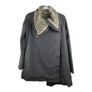 Lululemon Athletica Savasana Gray Funnel Neck Button Closure Cardigan Size 6